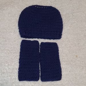 Crochet Messy Bun Hat w Fingerless Gloves